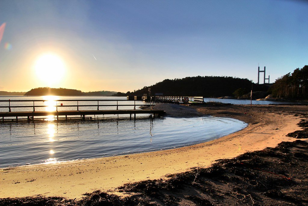 🇸🇪Szwecja: Stenungsund. Śmiertelne dźgnięcie nożem podczas bójki na plaży