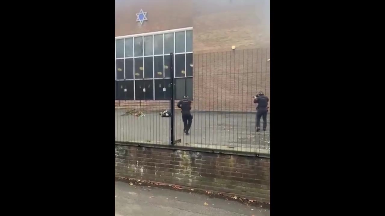 🇬🇧Wielka Brytania: Manchester. Zamach pod synagogą w Jom Kipur, dwie ofiary