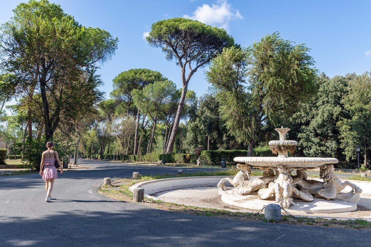 🇮🇹Włochy: Rzym. Napastnik zaatakował brytyjską studentkę w ogrodach Villa Borghese