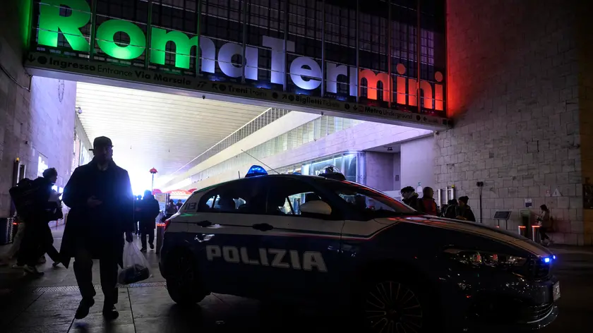 Włochy: Rzym. Sześciu imigrantów zatrzymanych po brutalnym pobiciu urzędnika